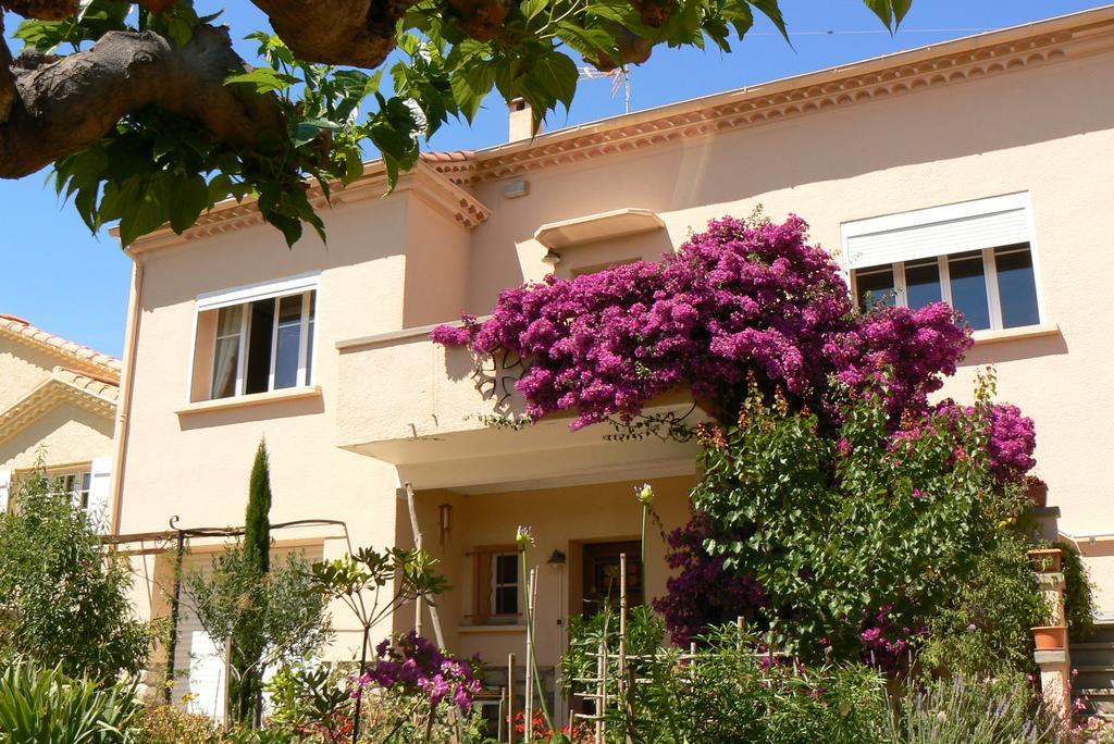 Bed and Breakfast L' Escale Tranquille Сет Екстер'єр фото